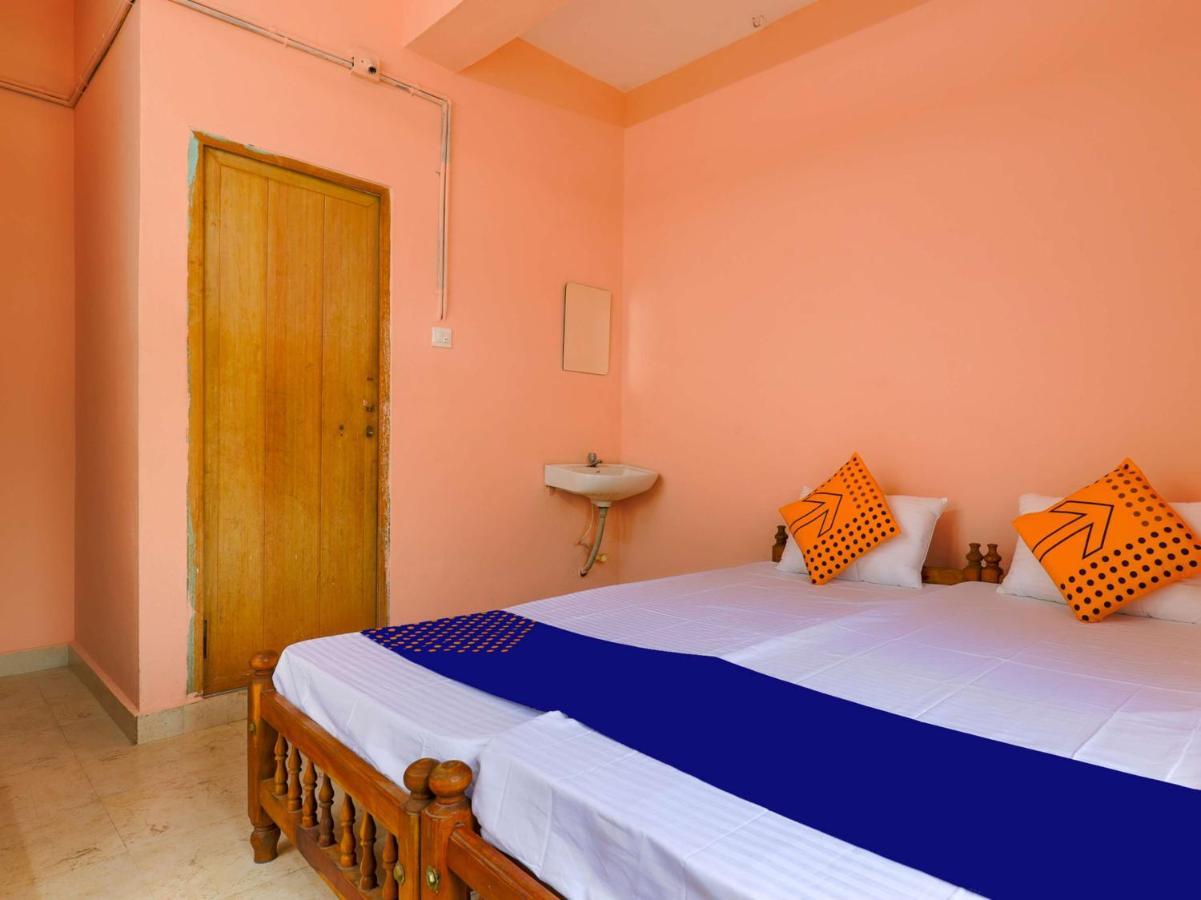 Panmana Oyo New Mubarak Tourist Home المظهر الخارجي الصورة