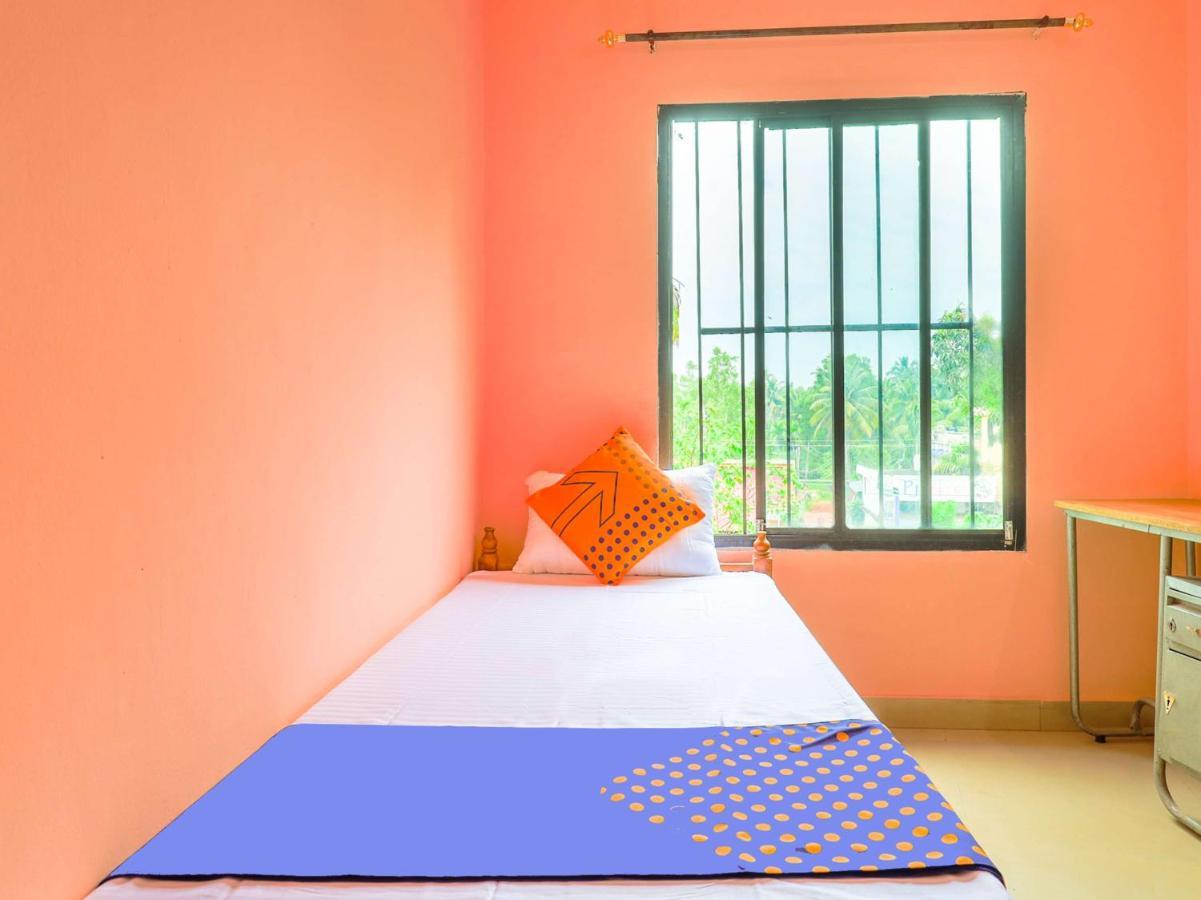 Panmana Oyo New Mubarak Tourist Home المظهر الخارجي الصورة